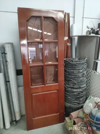 Puertas de madera maciza