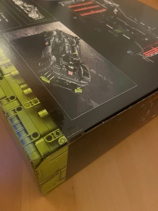 LEGO Technic Peugeot 9X8 24h Le Mans 42156