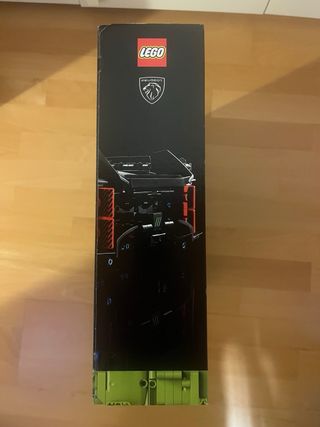 LEGO Technic Peugeot 9X8 24h Le Mans 42156