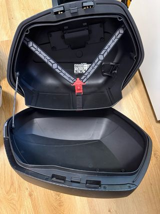 Maletas Laterales SHAD SH36 Carbono