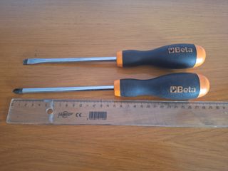 2 Destornilladores Beta
