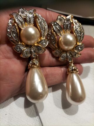 Pendientes antiguos chapados en oro 18k con perlas