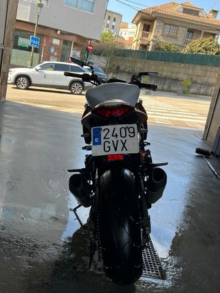 !!Gangazo !! Kawasaki Z1000 o cambio por un coche