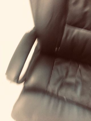 Sillón de oficina negro