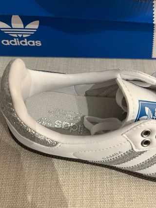 Zapatillas Adidas Samba Purpurina Plateada 39