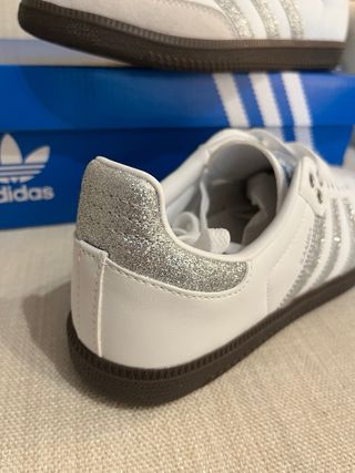 Zapatillas Adidas Samba Purpurina Plateada 39