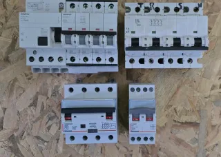 Lotto magnetotermici ABB, Siemens, Schneider