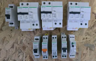 Lotto magnetotermici ABB, Siemens, Schneider