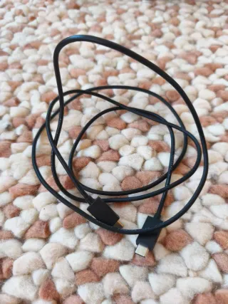 PlayStation 5 Slim Digital 1TB con 2 controller