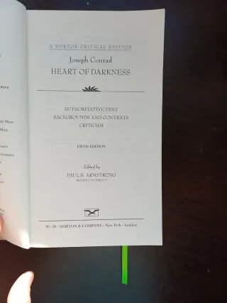 Heart of Darkness: A Norton Critical Edition (N...
