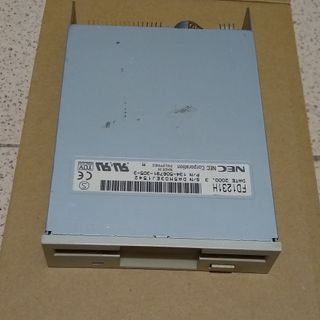Disquetera NEC FD1231H