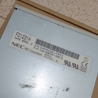 Disquetera NEC FD1231H