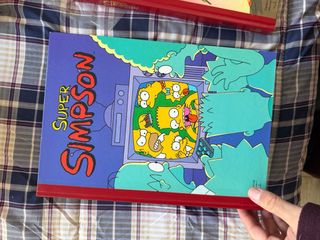 Lote comic simpsons y mortadelo y filemon