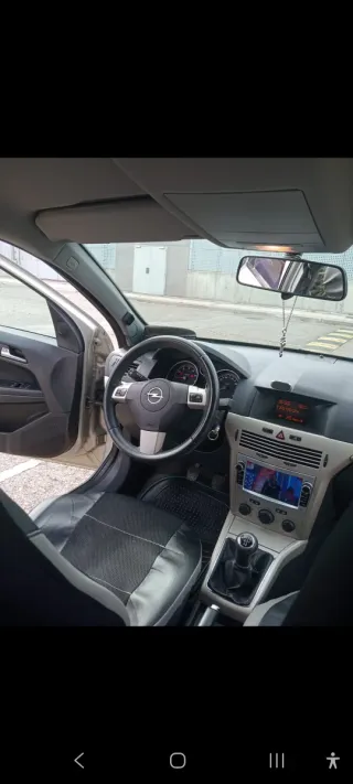 Opel Astra 2007