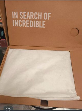 Portátil ASUS en su caja original, esta impecable.