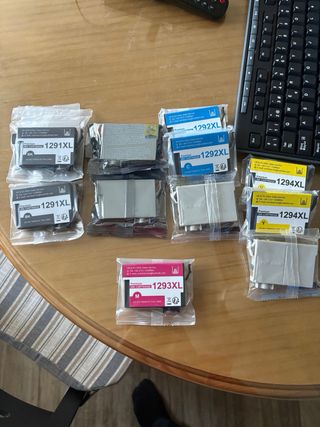 Impresora Epson Stylus SX235W WIFI (CON CARTUCHOS)