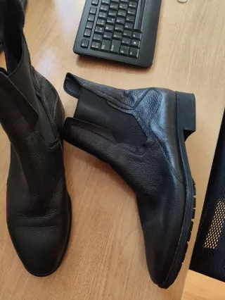 Botines de piel negros talla 44
