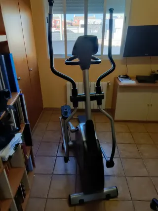 Bicicleta Elíptica DKN XC 150