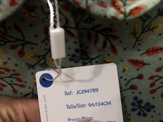 Vestido floral niña Amomi nuevo