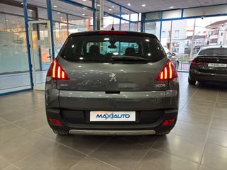 PEUGEOT 3008 1.6 BLUE-HDI 120 CV ALLURE