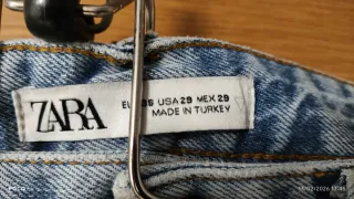 Pantalón ancho vaquero talla 36,pero talla grande.