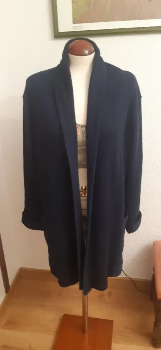 Chaquetón/ chaqueta larga punto azul marino