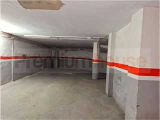 Garaje en venta en Passeig Maragall - Zona Estació en Gavà