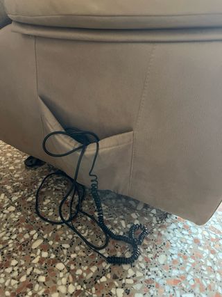 Sillón reclinable eléctrico beige