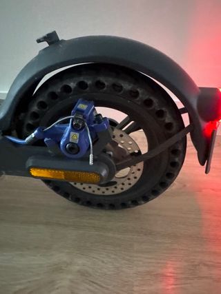 Patinete Eléctrico Xiaomi Mi Scooter 3 y casco luz