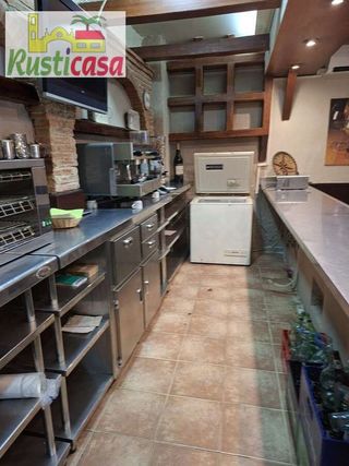 Local comercial en venta en Bailén