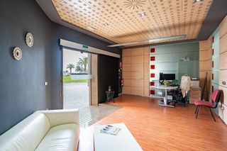 Oficina en alquiler en Silla