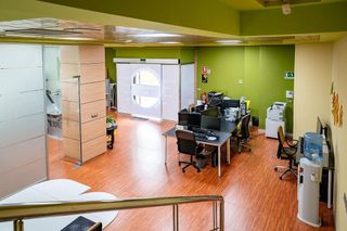 Oficina en alquiler en Silla