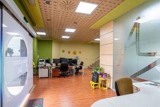 Oficina en alquiler en Silla