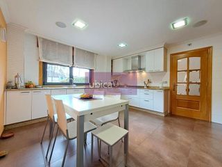 Chalet en venta en Porriño (O)