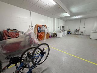 Local comercial en venta en Vilamarxant