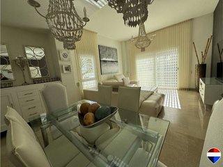 Casa pareada en venta en Nuevo Bulevar en Mairena del Aljarafe