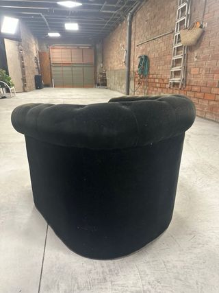 Sillón individual terciopelo negro y dorado