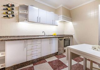 Casa adosada en venta en Centro Urbano en Estepona