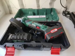 Amoladora Parkside 20V + Batería + Cargador