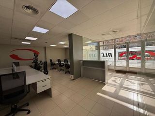 Local comercial en alquiler en Gràcia en Sabadell