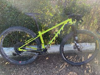 Bicicleta Scott Scale Montaña