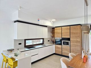 Chalet en venta en Cala de Finestrat en Finestrat