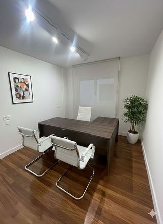 Oficina en alquiler en Zona Teatro Campoamor en Oviedo