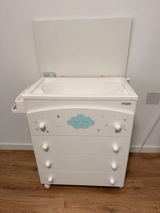 Cajonera cambiador y cuna