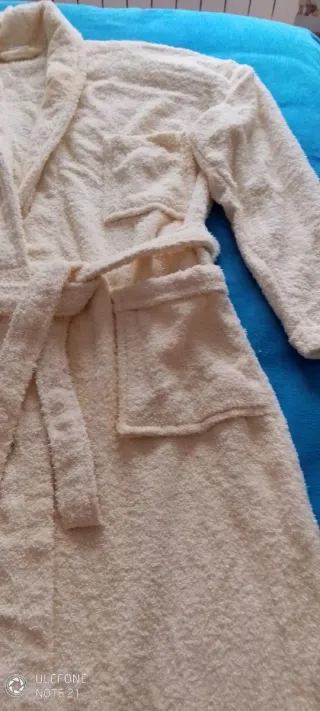 Albornoz mujer beige