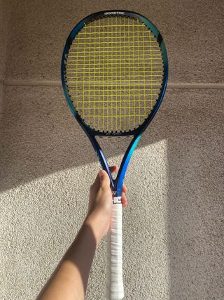 Raqueta Yonex
