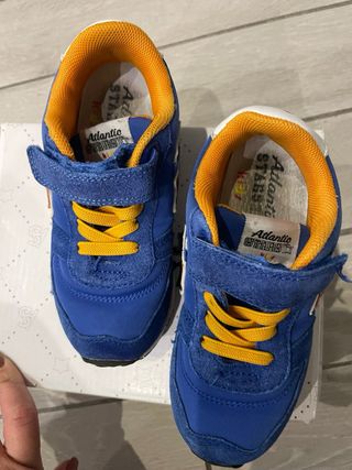 Scarpe Bambino Blu con Stella Arancione