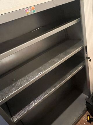 Mueble Almacenaje Metal Persiana Corredera