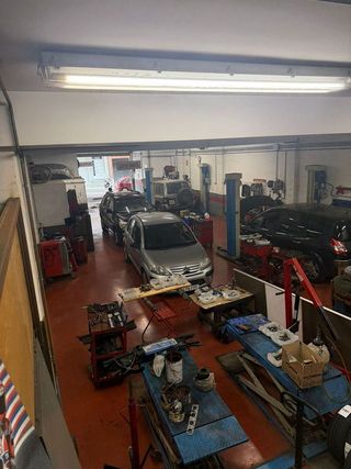 Local comercial en venta en Passeig Maragall - Zona Estació en Gavà