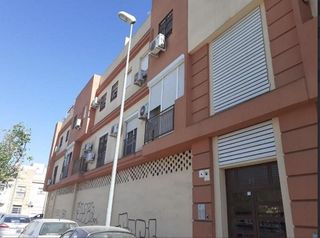 Garaje en venta en Oromana en Alcalá de Guadaira